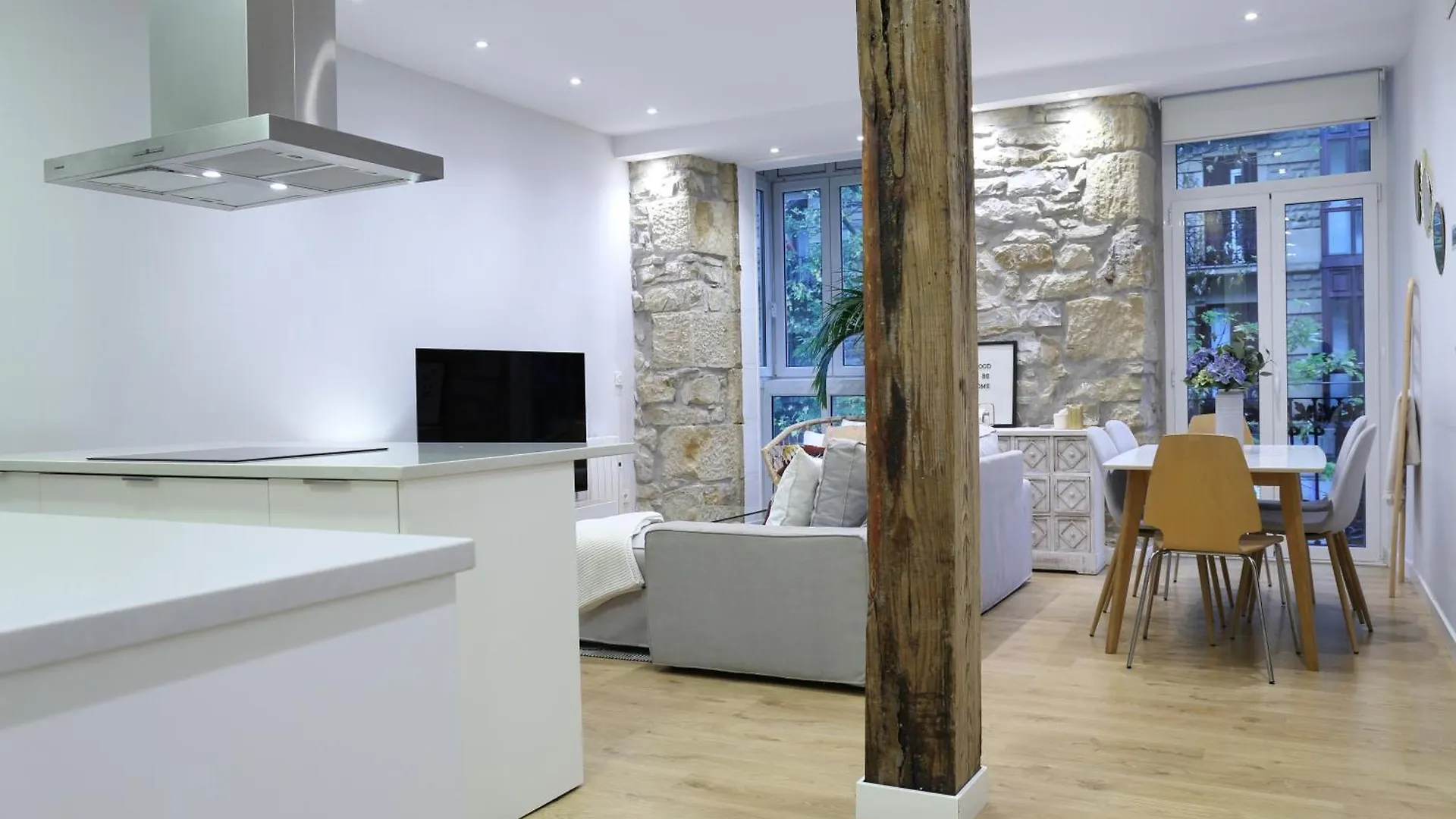 Cozy And Centric Apartment By Cisan Rentals San Sebastián